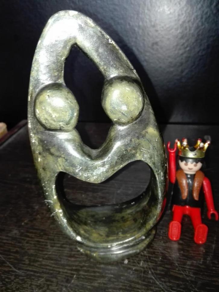 274) tof beeldje ( kunt er 2 dingen in zien ), Antiek en Kunst, Kunst | Beelden en Houtsnijwerken, Ophalen of Verzenden