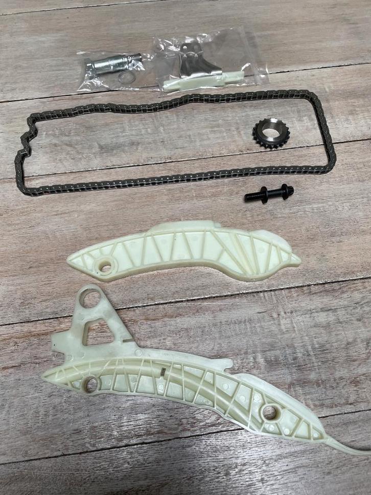 DISTRIBUTIEKETTINGSET VOOR MINI COOPER R 56 TE KOOP, Autos, Mini, Particulier, Cooper, Essence, Euro 4, Hatchback, Boîte manuelle