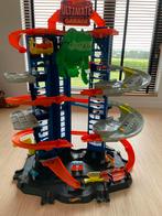 Hot Wheels City T-Rex Ultieme Garage met Racebaan, Kinderen en Baby's, Speelgoed | Racebanen, Gebruikt, Ophalen, Racebaan, Hot Wheels