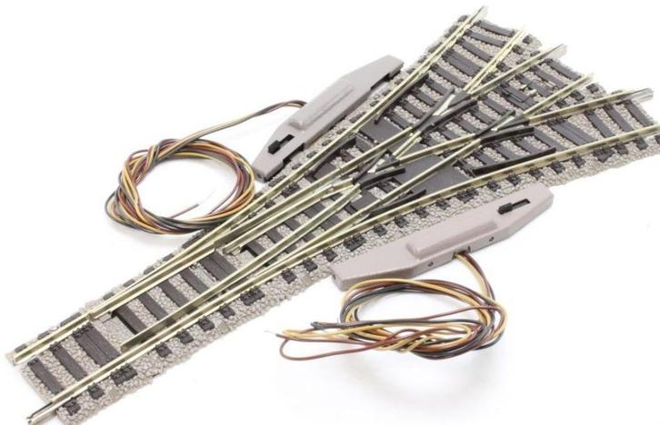 Fleischmann Profi HO 6158 drievoudige schakelaar met electro, Hobby en Vrije tijd, Modeltreinen | H0, Gebruikt, Rails, Fleischmann