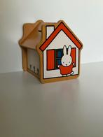 Spaarpot huis Nijntje, Verzamelen, Spaarpotten, Ophalen of Verzenden, Gebruikt, Hout, Strip- of Tekenfilmfiguur