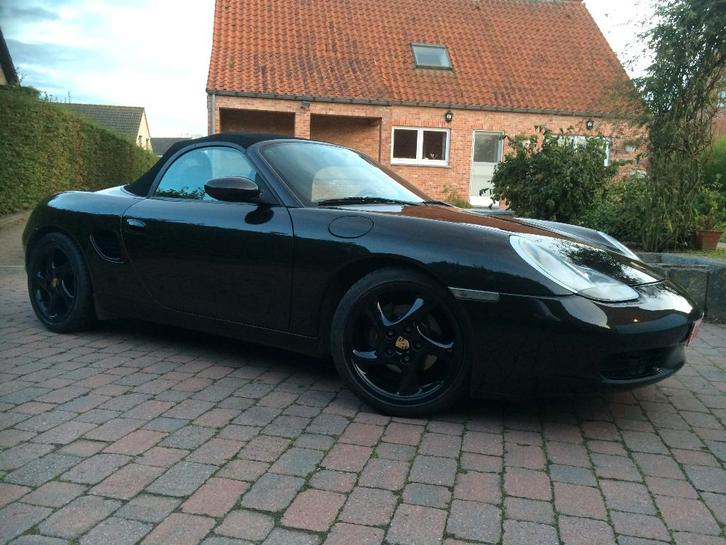 Porsche Boxster 2500cc, 1997, 228 000 km, noir métallisé, Autos, Porsche, Particulier, Boxster, ABS, Airbags, Air conditionné