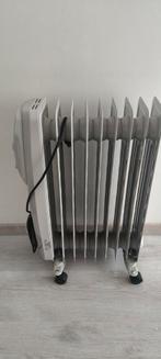 Kleine radiator, Doe-het-zelf en Bouw, Verwarming en Radiatoren, Ophalen, Zo goed als nieuw, Radiator