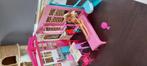 Maison Barbie pliable + 1 Barbie + 15 accessoires, Ophalen, Gebruikt, Accessoires