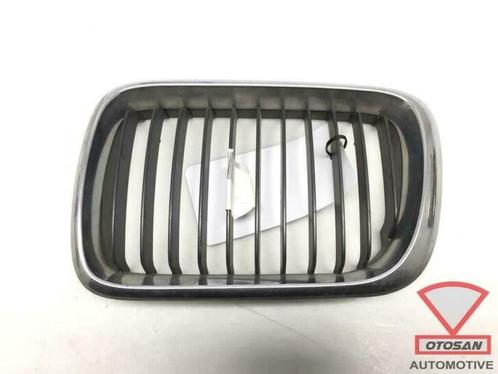 BMW 3 Serie E36 Sedan Grille Grill Links Nieuw! 51138185801, Auto-onderdelen, Carrosserie, BMW, Links, Nieuw