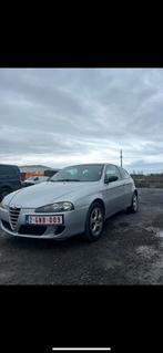 Alfa Romeo 147 1.6 Essence, Auto's, Alfa Romeo, Voorwielaandrijving, Stof, Zwart, 4 cilinders