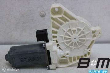 Raammotor rechtsvoor VW Golf 7 5Q4959802B disponible aux enchères