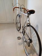 Vintage Peugeot koersfiets racefiets, Fietsen en Brommers, Fietsen | Oldtimers, Ophalen