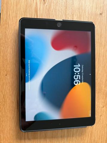 Ipad 5e generatie - nieuwstaat beschikbaar voor biedingen