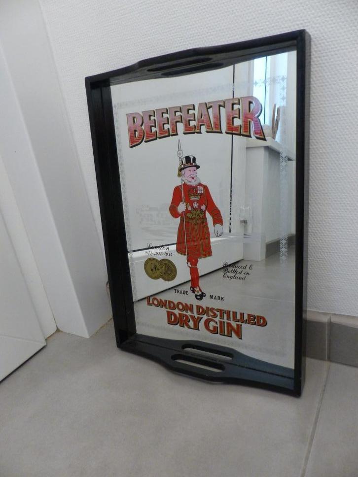Beafeater gin dienblad / spiegel - prima staat, Huis en Inrichting, Woonaccessoires | Dienbladen, Zo goed als nieuw, Ophalen of Verzenden