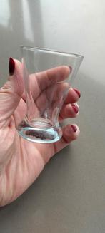 Aperol glaasjes, Enlèvement