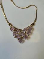 Vintage halsketting Trifari, Handtassen en Accessoires, Kettingen, Ophalen of Verzenden, Zo goed als nieuw, Roze, Overige materialen