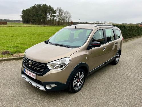 Dacia Lodgy Stepway 1.3 TCe Benzine Airco/Carplay/Camera, Auto's, Dacia, Bedrijf, Te koop, Lodgy, Benzine, Euro 6, Monovolume