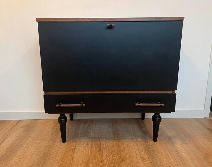 Stijlvolle dressoir, Maison & Meubles, Armoires | Dressoirs, Utilisé, Enlèvement