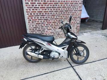 Honda Wave 110I brommer 2014 beschikbaar voor biedingen