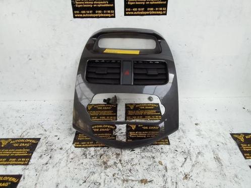 Middenconsoles van een Chevrolet Spark, Auto-onderdelen, Interieur en Bekleding, Chevrolet, Gebruikt, 3 maanden garantie, Ophalen of Verzenden
