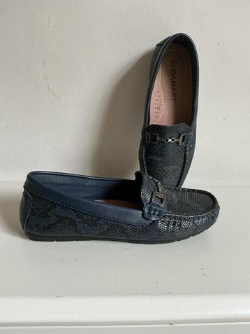 Loafers van leer , maat 36 beschikbaar voor biedingen