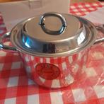 Kookpotten met afmetingen binnenin, Huis en Inrichting, Keuken | Potten en Pannen, Ophalen, Nieuw, Kookpan of Snelkookpan, Inductieplaat