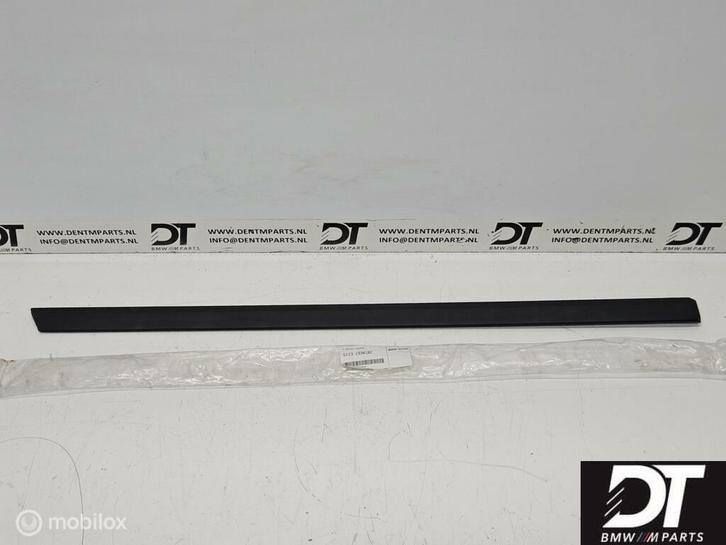Stootlijst deur rechtsachter BMW 5-serie E34 51131934182, Auto-onderdelen, Carrosserie, BMW, Gebruikt, Ophalen of Verzenden