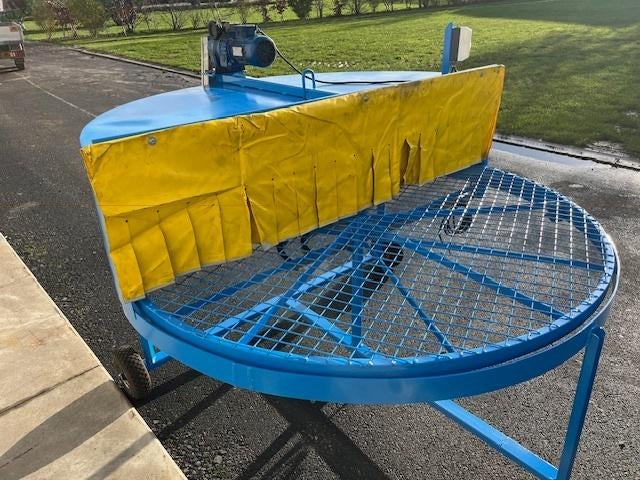 groentewasser vr prei wortels knol radijs loof ..., Ophalen