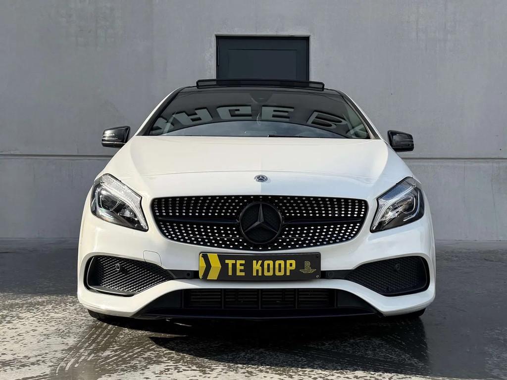 Mercedes-Benz A-CLASS 180 *AMG Pack*Pano*Carplay*Xeon*Nightp, Autos, Classe A, Euro 6, https://public.car-pass.be/vhr/56ff97fb-fbeb-48af-b70c-cc6221416be2