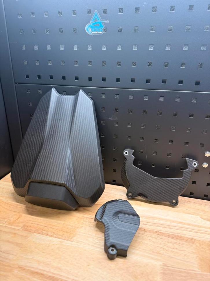 Superduke 1290 1290/1390 Carbon powerparts, Motoren, Onderdelen | Merk-onafhankelijk, Gebruikt, Ophalen of Verzenden