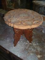 GESCHULPTEERD TAFELTJE, Antiek en Kunst, Ophalen