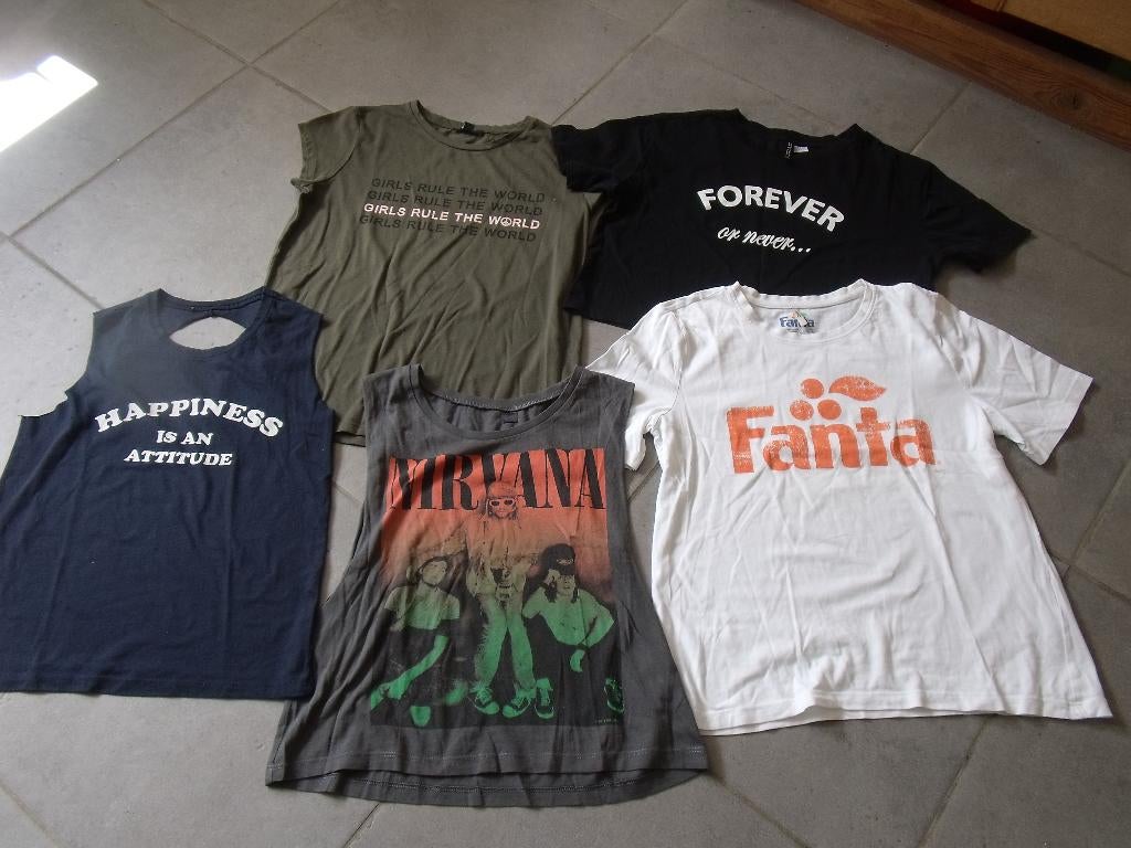 lot 5 T-shirts femme taille M = 5€, Enlèvement, Porté, Taille 38/40 (M)