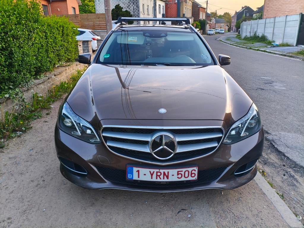 Mercedes-Benz E350, Autos, Mercedes-Benz, https://public.car-pass.be/vhr/f1f647b7-2f41-4464-b2dd-3f37b1ae049b, Achat, Euro 6, Entreprise