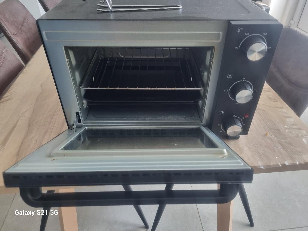 Four, Electroménager, Comme neuf, Enlèvement, 45 à 60 cm, Moins de 45 cm