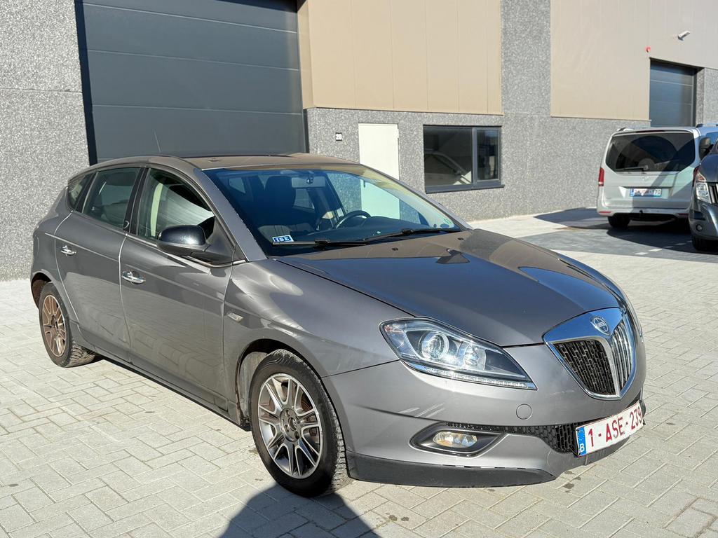 Lancia Delta - 1.6 diesel - Euro 5a - Automaat, Auto's, Automaat, Euro 5, Bedrijf, Diesel