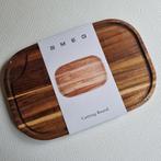 Planche à découper SMEG - bois d'acacia - 28 x 42 cm - neuve, Enlèvement ou Envoi, Neuf