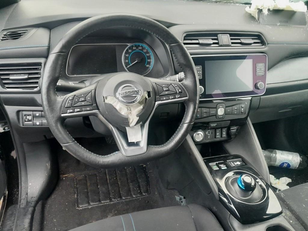 COMBINE COMMODO Nissan Leaf (ZE0) (01-2010/12-2017), Utilisé, Nissan