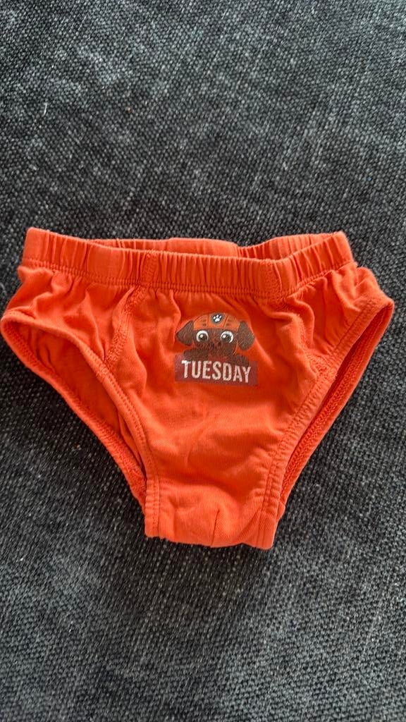 Sous-vêtements pour enfants - bon état, Enfants & Bébés, Vêtements de bébé | Maillots de bain pour bébés, Enlèvement, Comme neuf