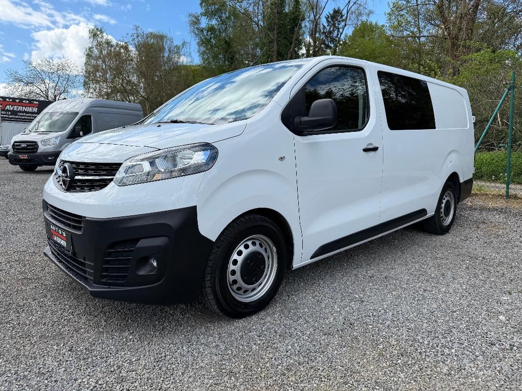 Opel Vivaro 2.0 // L3 // 6 Seats // 144 Pk //Camera//Carplay, Voorwielaandrijving, Stof, Wit, https://public.car-pass.be/vhr/8738dafe-4512-4344-b938-25bae8fecc14