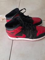 Jordan bred unisexe, Sports & Fitness, Basket, Enlèvement ou Envoi, Comme neuf