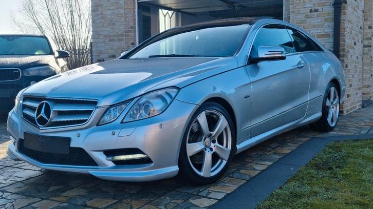Mercedes E220 coupe avantgarde nette staat, Autos, Mercedes-Benz, Particulier, Achat, Classe E, ABS, Bluetooth, Radio, Essence