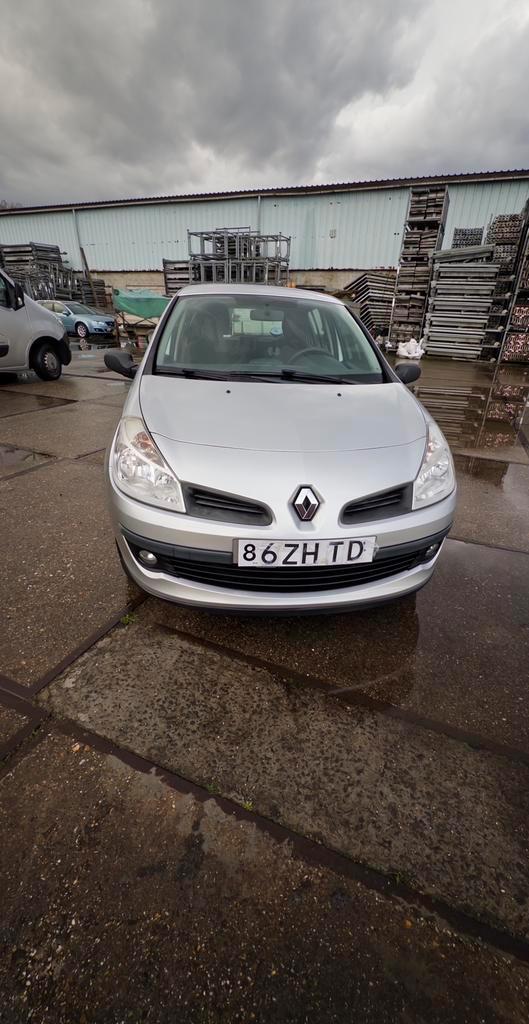 Renault Clio 1.2 16V – 2008 – Airco – 5 portes – Euro 4 - CT, Auto's, Renault, Particulier, Clio, ABS, Airbags, Airconditioning