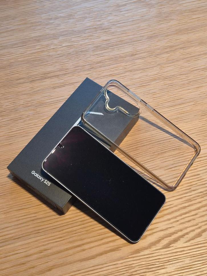 Samsung Galaxy S25 512GB Zilver - 1 jaar garantie, Telecommunicatie, Mobiele telefoons | Samsung, Zo goed als nieuw, Overige modellen