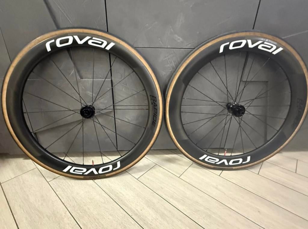 Roval CLX 2  Rapide carbon wielset, Ophalen of Verzenden, Zo goed als nieuw, Band, Carbon