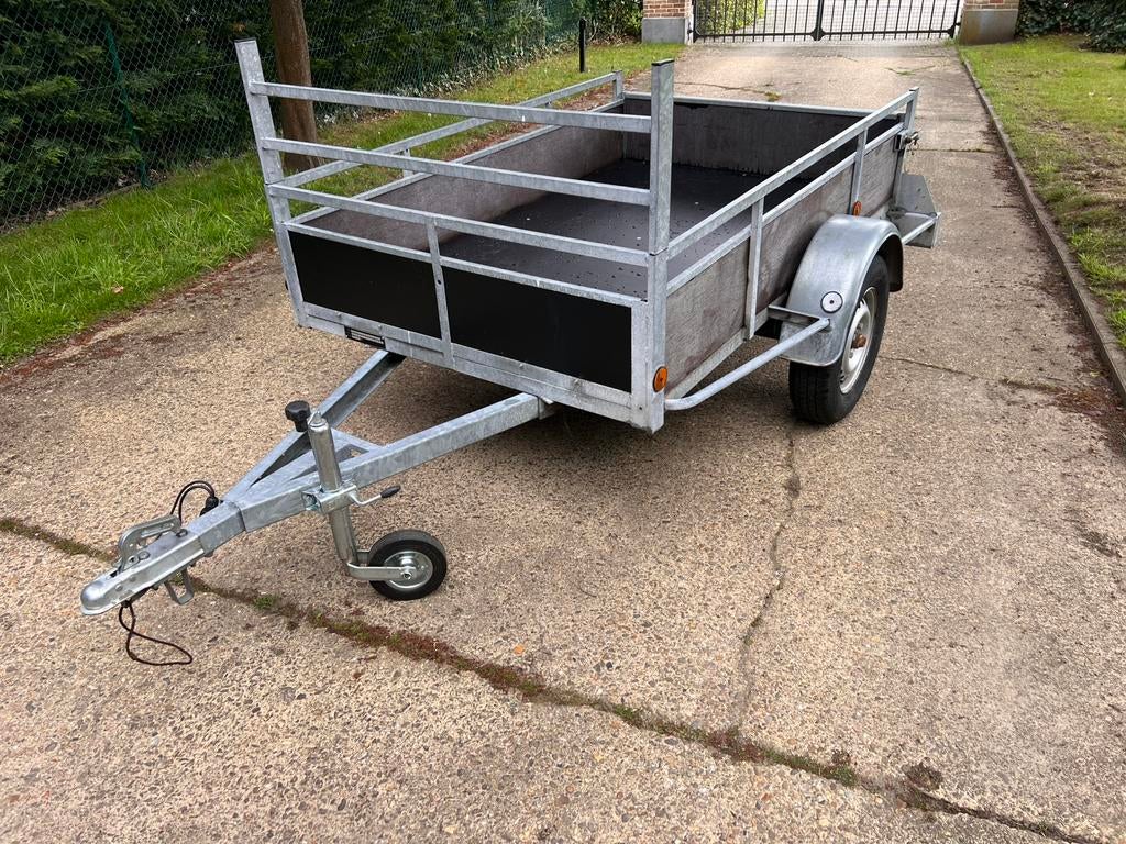 VERNIEUWDE ongeremde enkel asser 750kg Anssems & BW trailers, Ophalen, Zo goed als nieuw