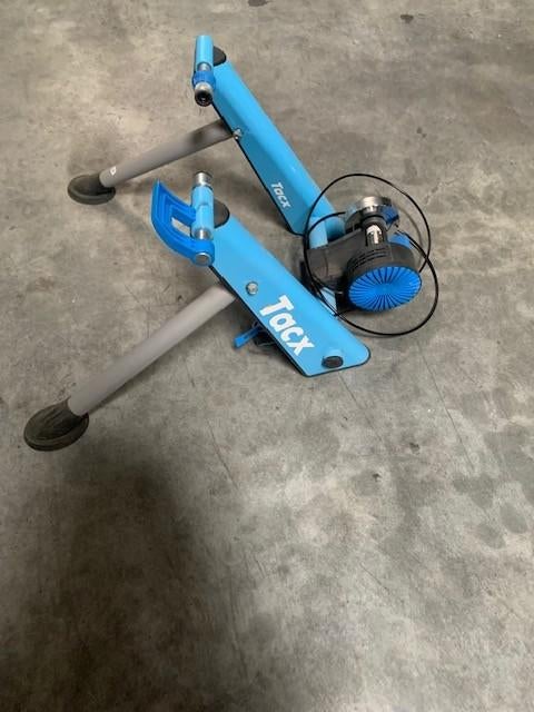 Tacx fietsrollen, Fietsen en Brommers, Fietsaccessoires | Overige Fietsaccessoires, Ophalen, Zo goed als nieuw, Tacx