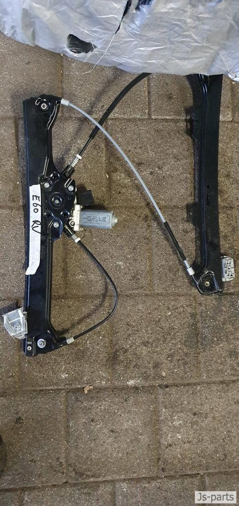 Raammechanisme met motor rechtsvoor BMW 5-serie E60/E61, -, Utilisé, -, Enlèvement ou Envoi