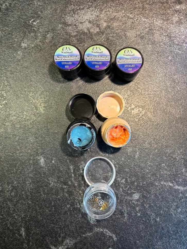 Nai art en nail producten, Handtassen en Accessoires, Uiterlijk | Lichaamsverzorging, Zo goed als nieuw, Ophalen