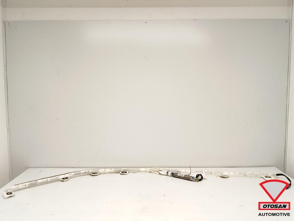 Mercedes Classe C W204 Combi Break Toit Sky Airbag Droit, Mercedes-Benz AG, Mercedes-Benz, Utilisé, Mercedesstrasse 120
70372  Stuttgart, DE