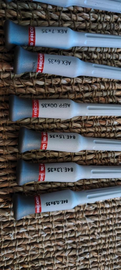 set de 10 tournevis de précision, Bricolage & Construction, Outillage | Autres Machines, Utilisé, Enlèvement ou Envoi