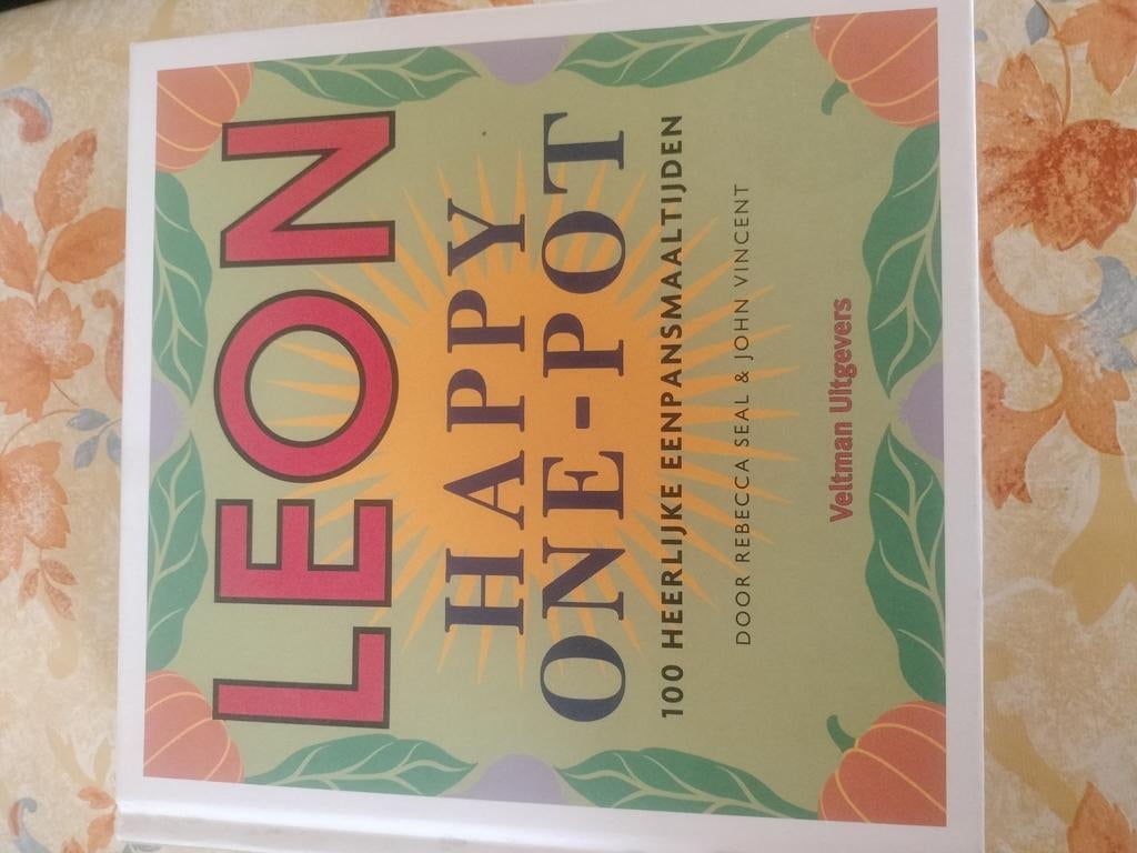 John Vincent - LEON Happy One-Pot, Livres, Livres de cuisine, Plat principal, Enlèvement ou Envoi