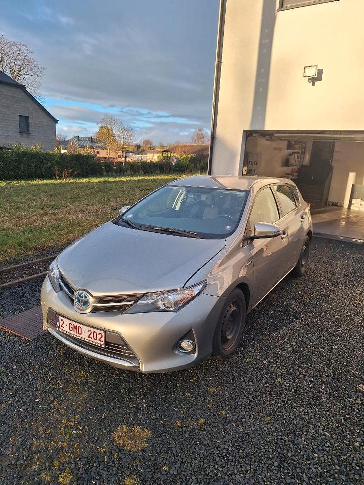 Toyota auris hybride 2014, Auto's, Toyota, Particulier, Auris, ABS, Achteruitrijcamera, Adaptieve lichten, Airbags, Bluetooth
