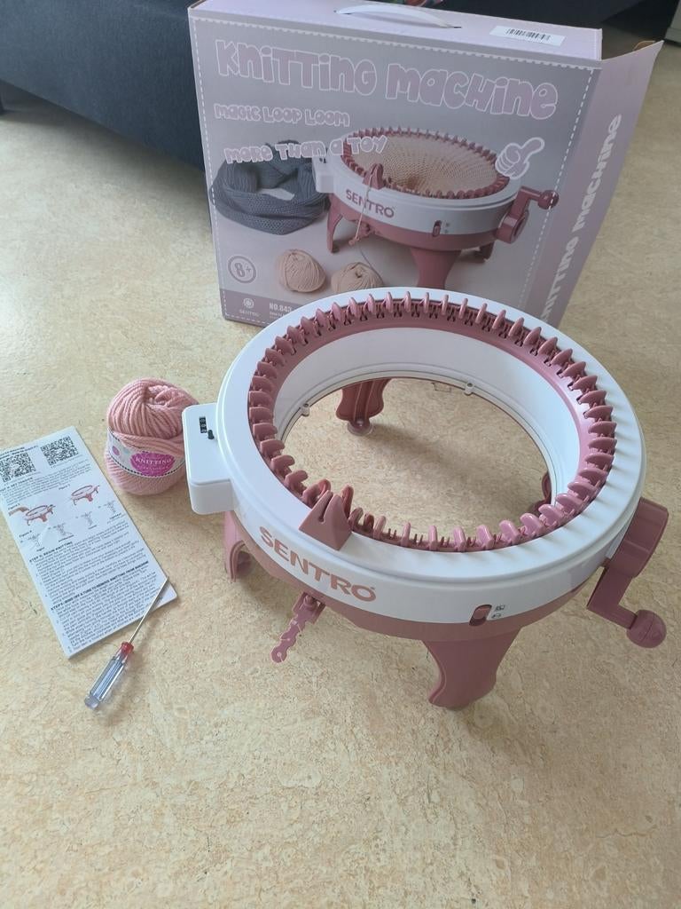 Machine à tricoter Sentro avec 1 pelote de laine et instruct, Enlèvement ou Envoi
