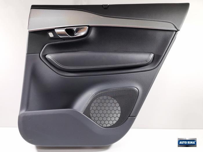 Panneau 4 portes arrière droite d'un Volvo XC90, Autos : Pièces & Accessoires, Carrosserie & Tôlerie, Volvo, Utilisé, 3 mois de garantie